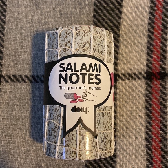 Salami Notes 1000 mini notes Note Pad - Picture 3 of 9